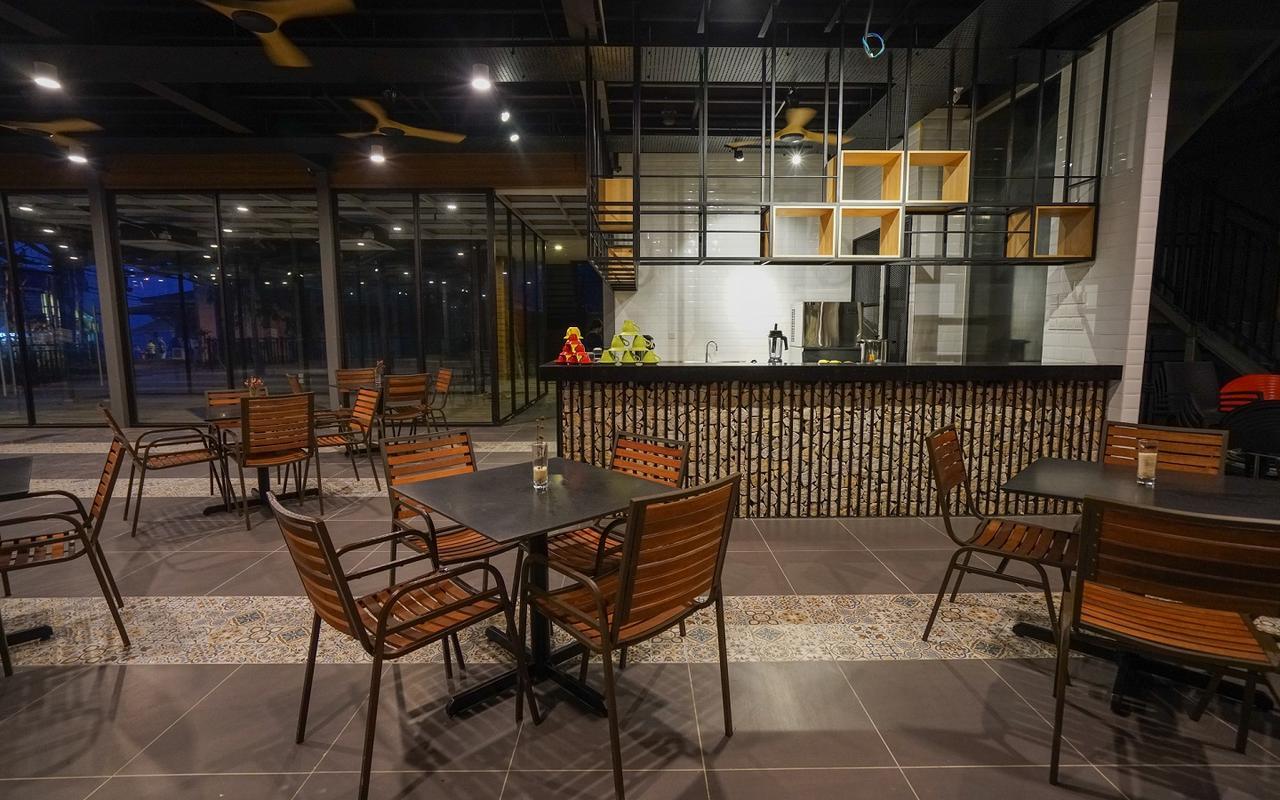 Aman Tioman Beach Resort Kampung Genting Exterior foto