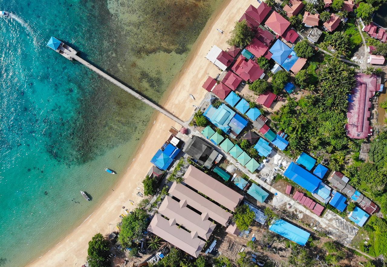 Aman Tioman Beach Resort Kampung Genting Exterior foto