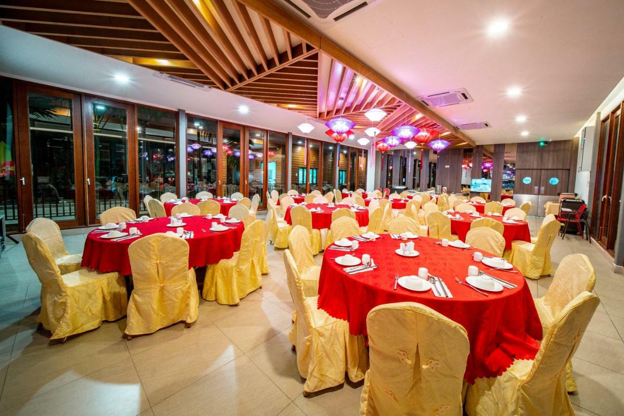 Aman Tioman Beach Resort Kampung Genting Exterior foto